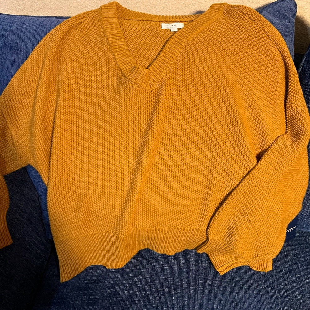 New with tags! Lucky Brand Novelty Stitch V-Neck Sweater
